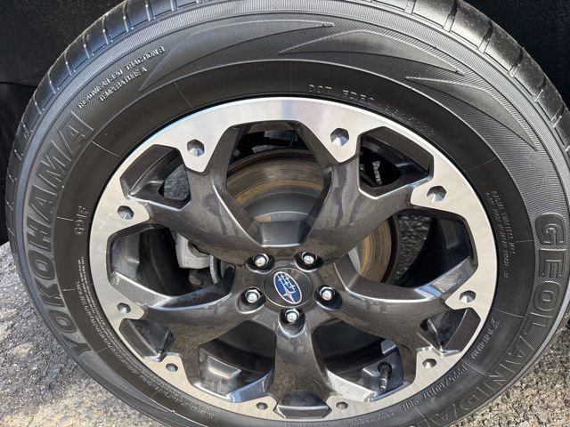 Used 2023 Subaru Crosstrek 2.0i Premium image 14