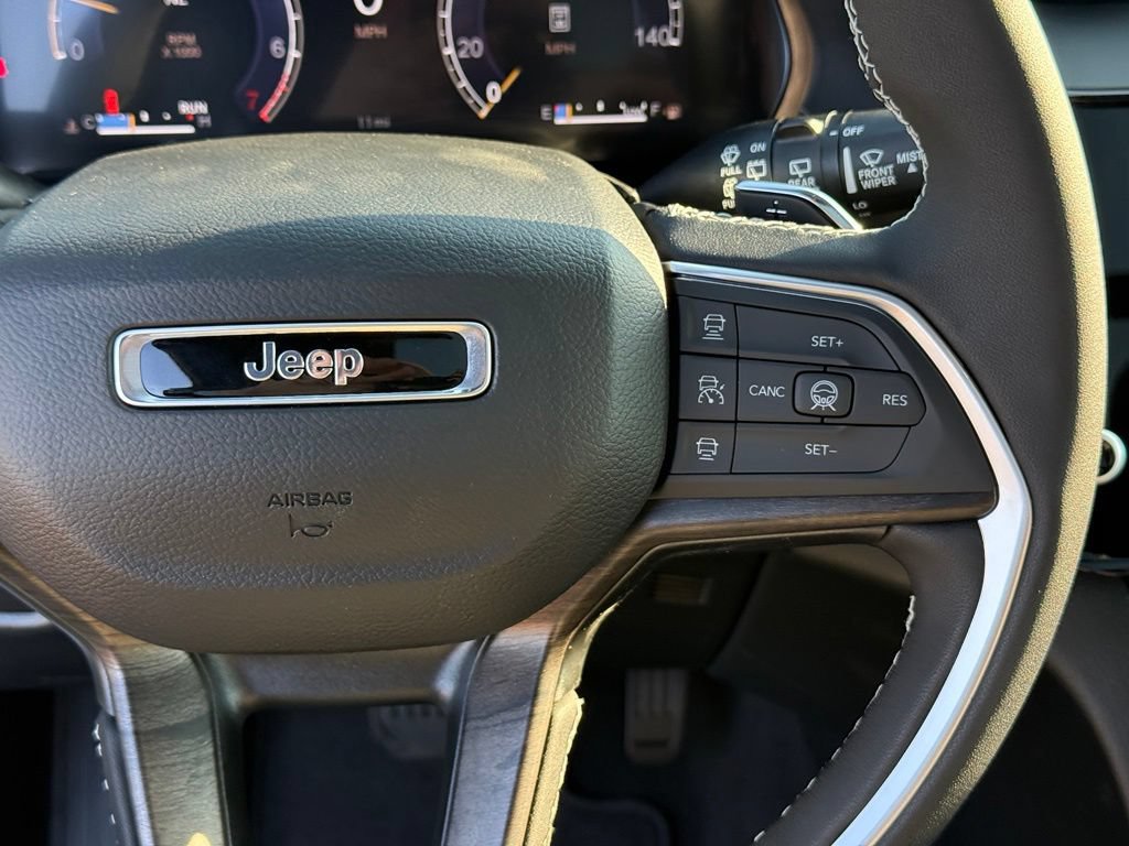 New 2027 Jeep Grand Cherokee L Limited w/ Limited Altitude Package AWD/4WD image 15