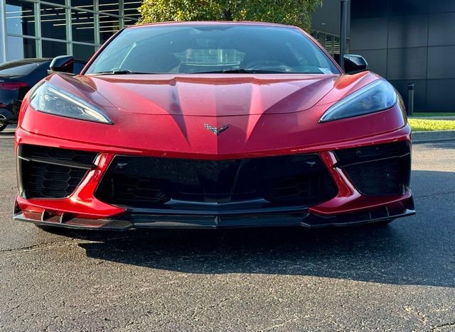 Used 2023 Chevrolet Corvette Stingray Premium Cpe w/ Z51 Performance Package RWD image 4