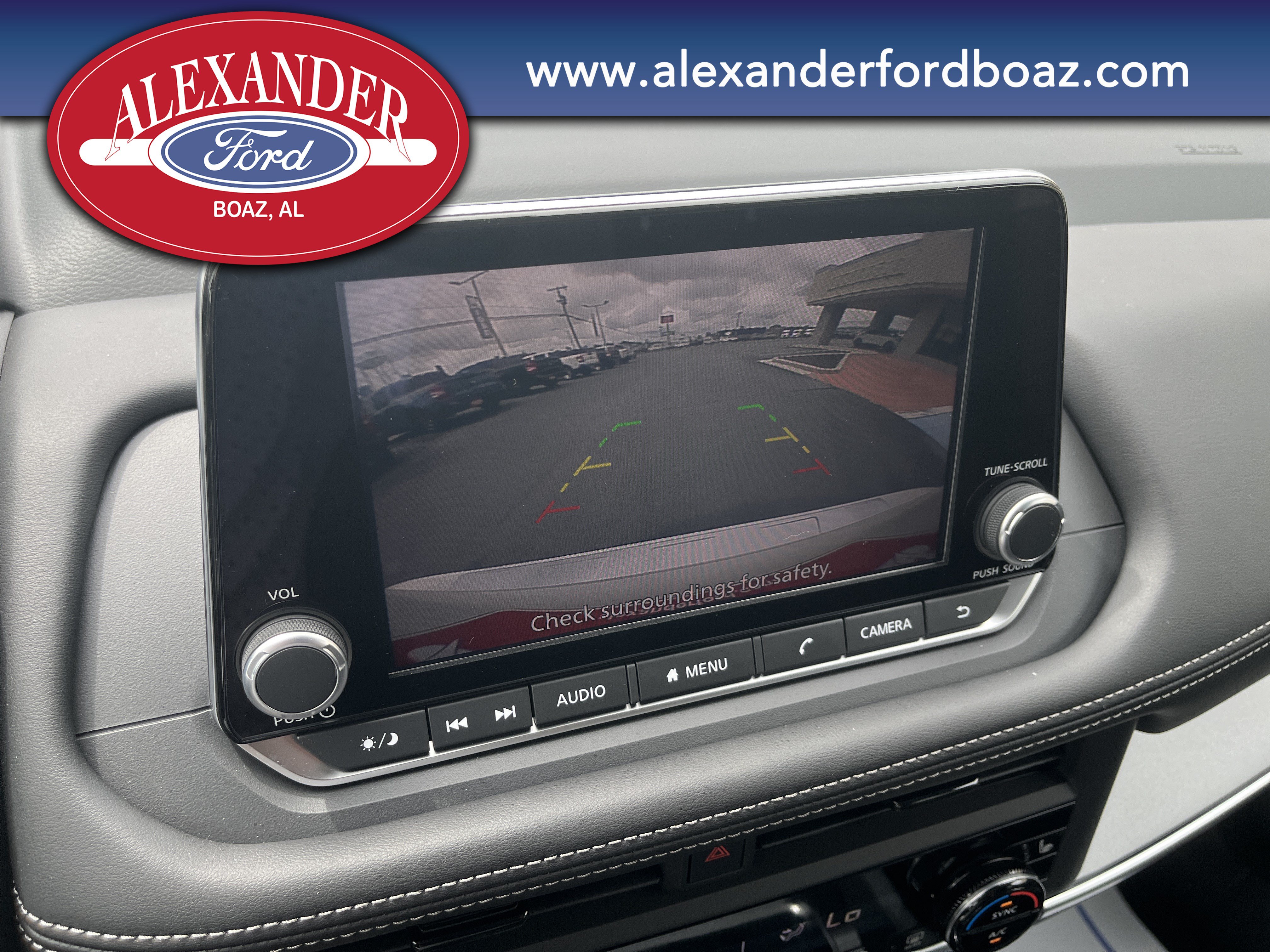 Used 2026 Nissan Rogue SV w/ Cold Weather Package FWD image 27