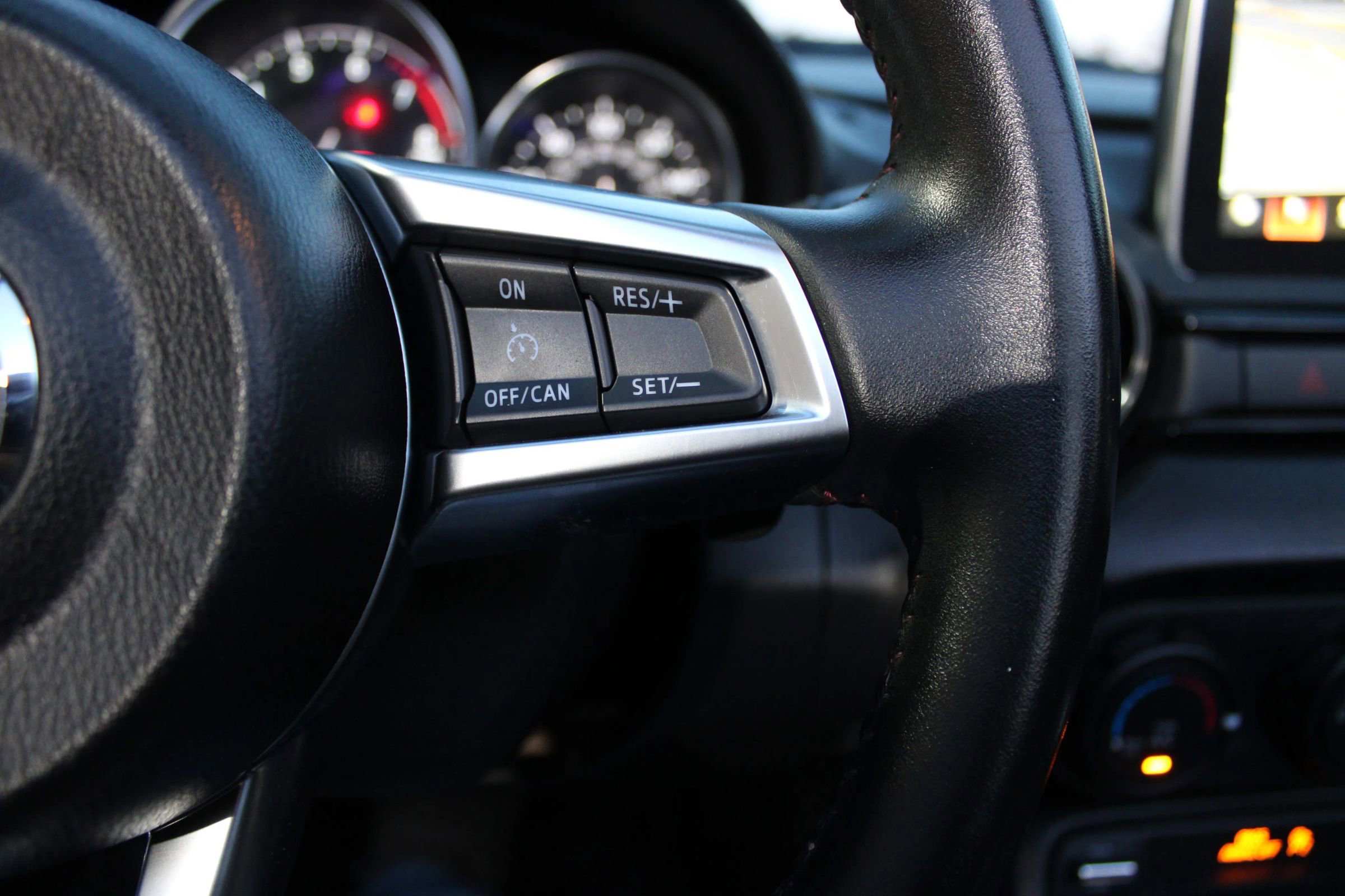 Used 2017 MAZDA MX-5 Miata RF Club image 11