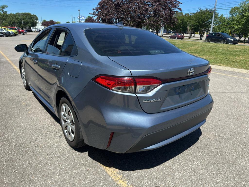 Used 2020 Toyota Corolla LE FWD image 7