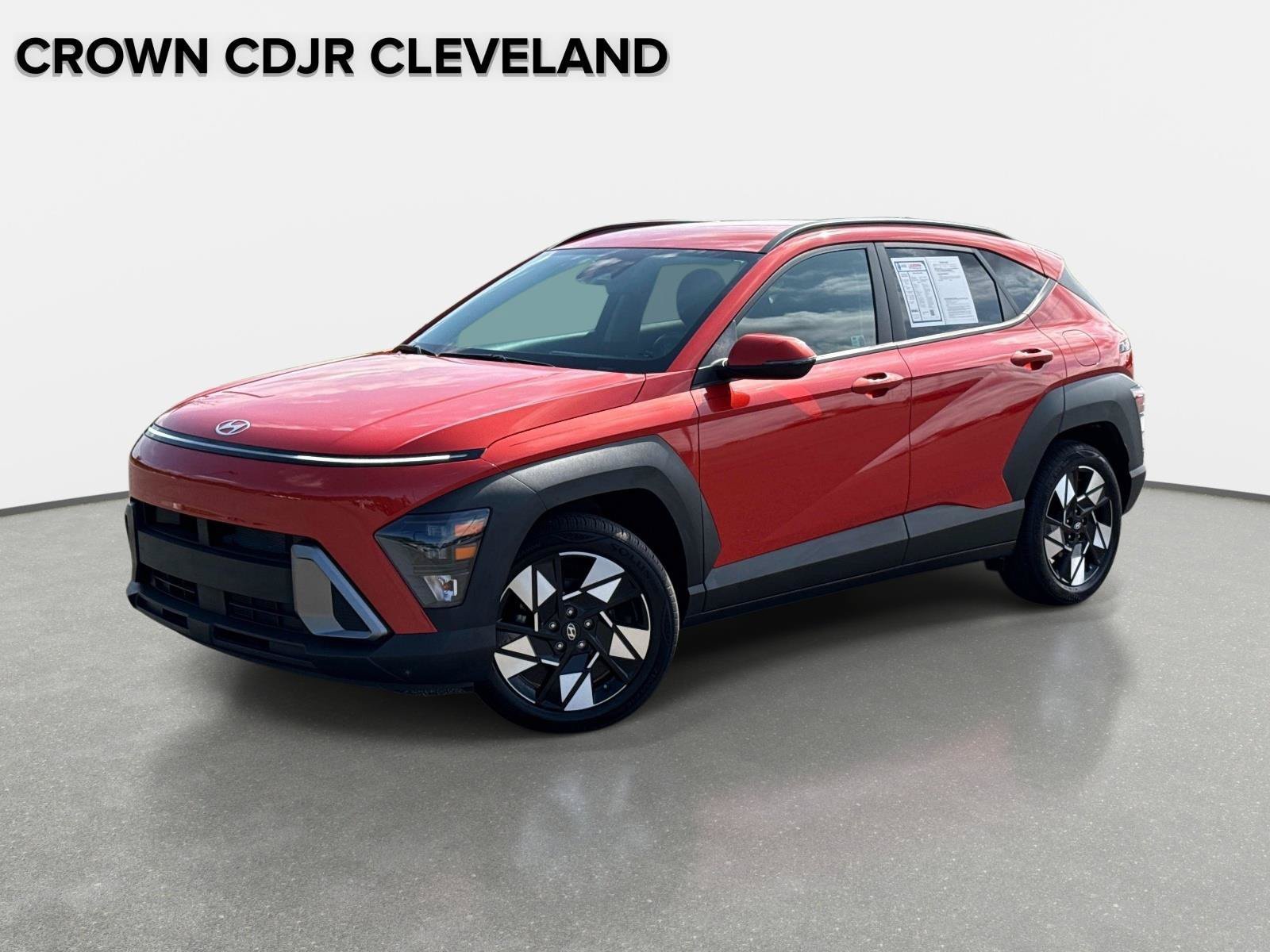Used 2024 Hyundai Kona SEL FWD image 1
