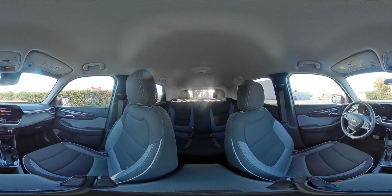 Used 2025 Chevrolet TrailBlazer LT image 40