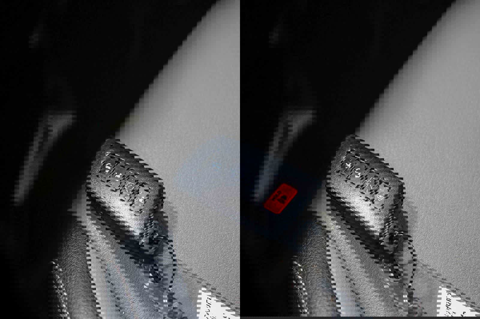 Used 2018 Toyota RAV4 Limited w/ All Weather Liner Package image 29