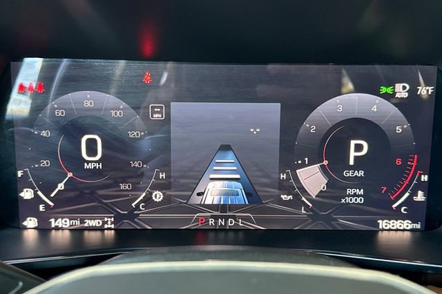 Used 2024 GMC Canyon AT4 w/ AT4 Premium Package image 40