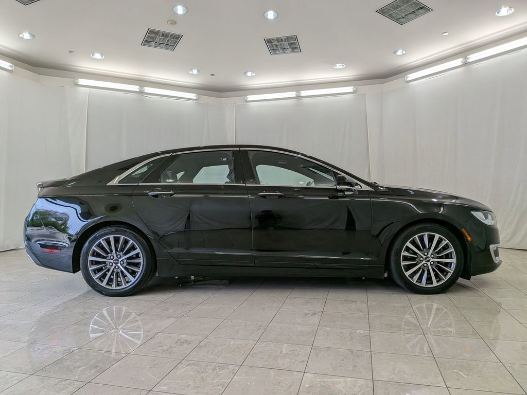 Used 2018 Lincoln MKZ Select w/ Select Plus Package AWD/4WD image 11