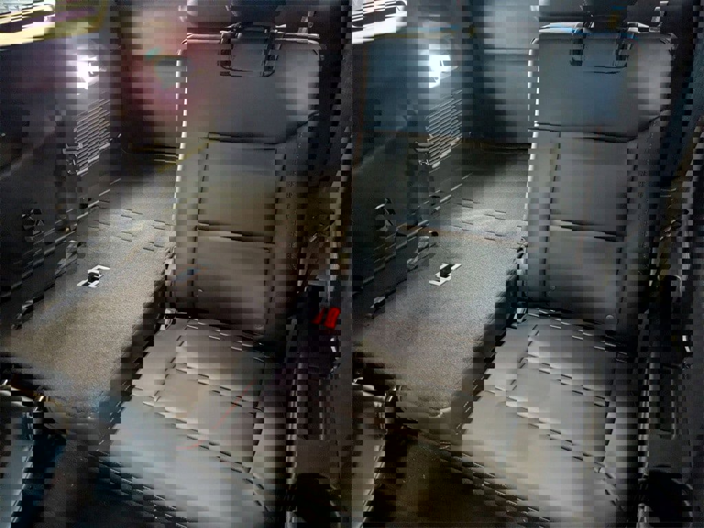 New 2026 Ford Explorer ST-Line w/ ST-Line Street Pack image 20