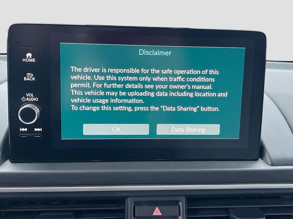 Used 2024 Honda Pilot Touring image 14