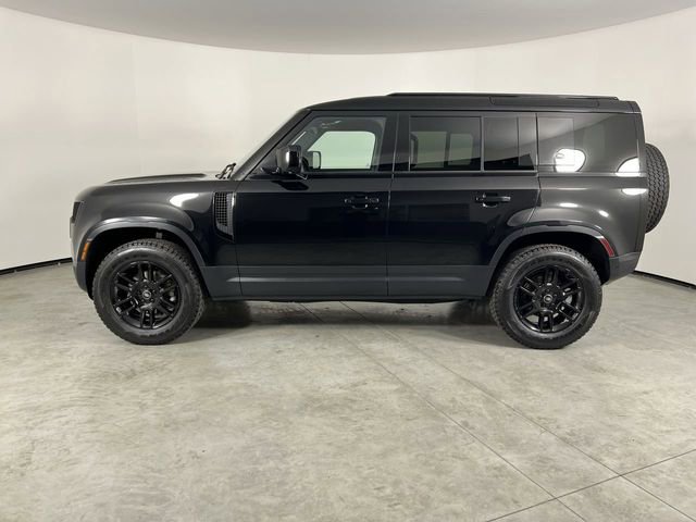 Used 2023 Land Rover Defender 110 S AWD/4WD image 5