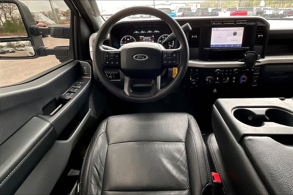 Used 2023 Ford F250 XL w/ STX Appearance Package image 5
