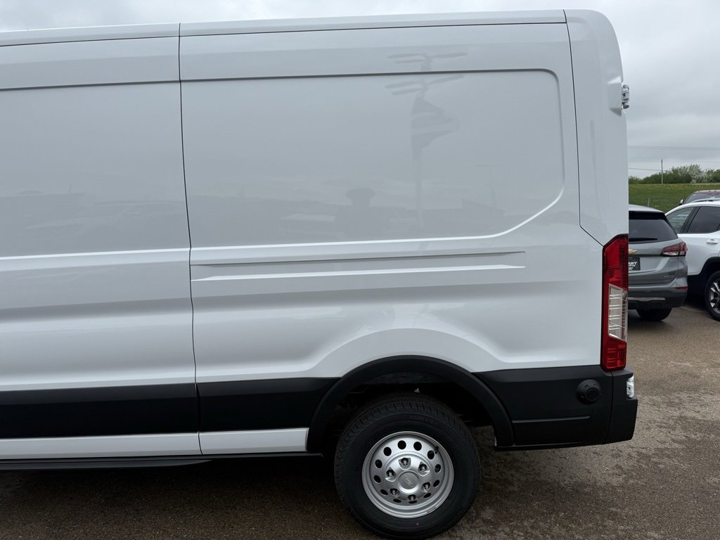 New 2025 Ford Transit 250 148 Medium Roof Extended AWD w/ Exterior Upgrade Package image 23