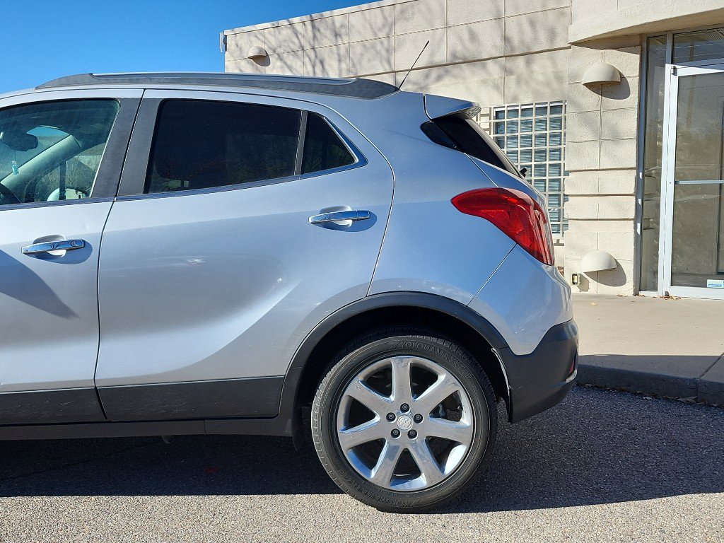 Used 2016 Buick Encore Premium image 9