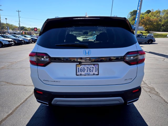 Used 2025 Honda Pilot Elite image 7
