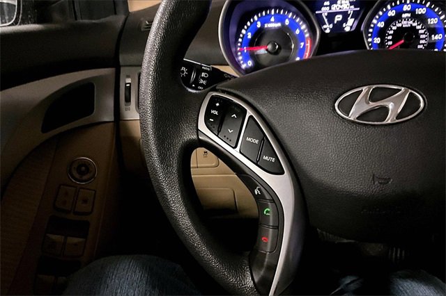 Used 2011 Hyundai Elantra GLS w/ Navigation Pkg 4 image 20