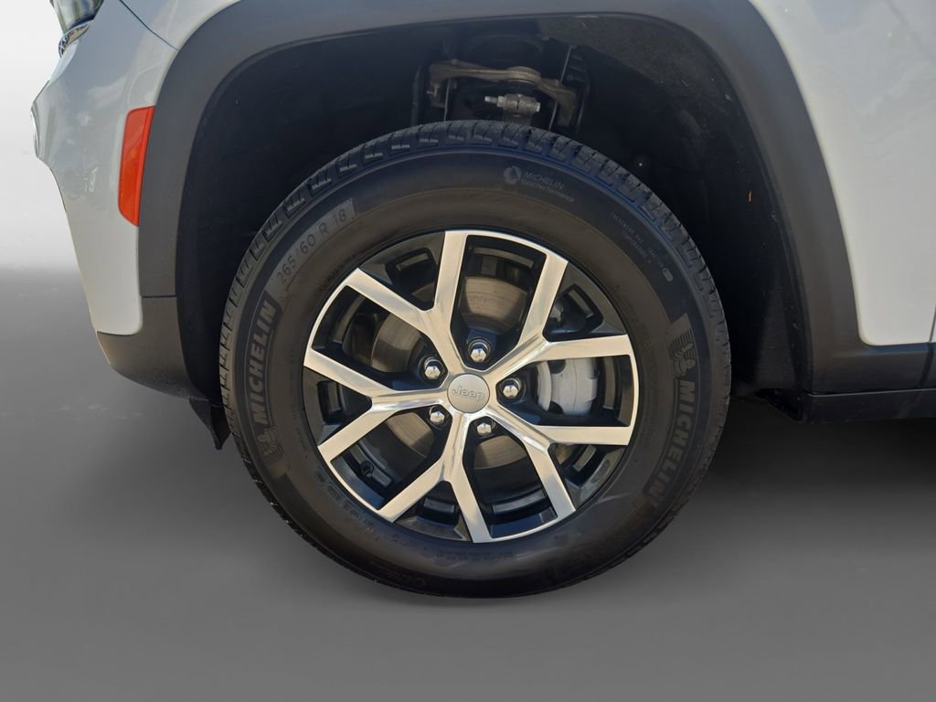 Used 2024 Jeep Grand Cherokee Limited image 15