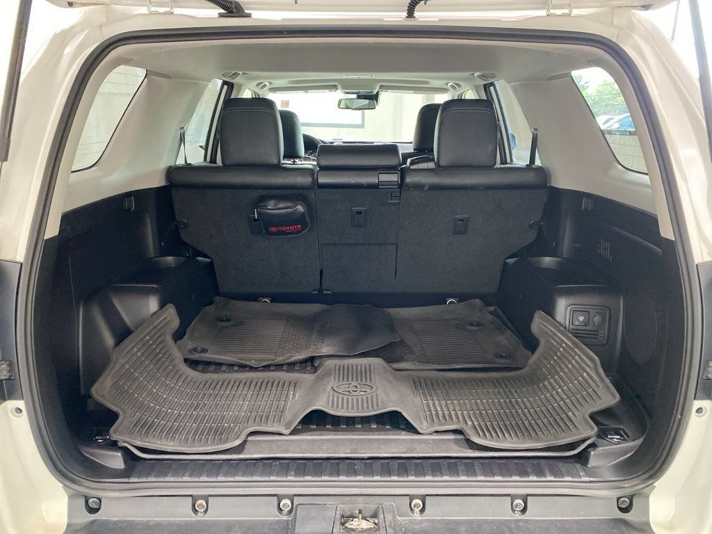 Used 2021 Toyota 4Runner Limited AWD/4WD image 21