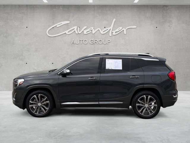 Used 2019 GMC Terrain Denali w/ Advanced Safety Package image 13