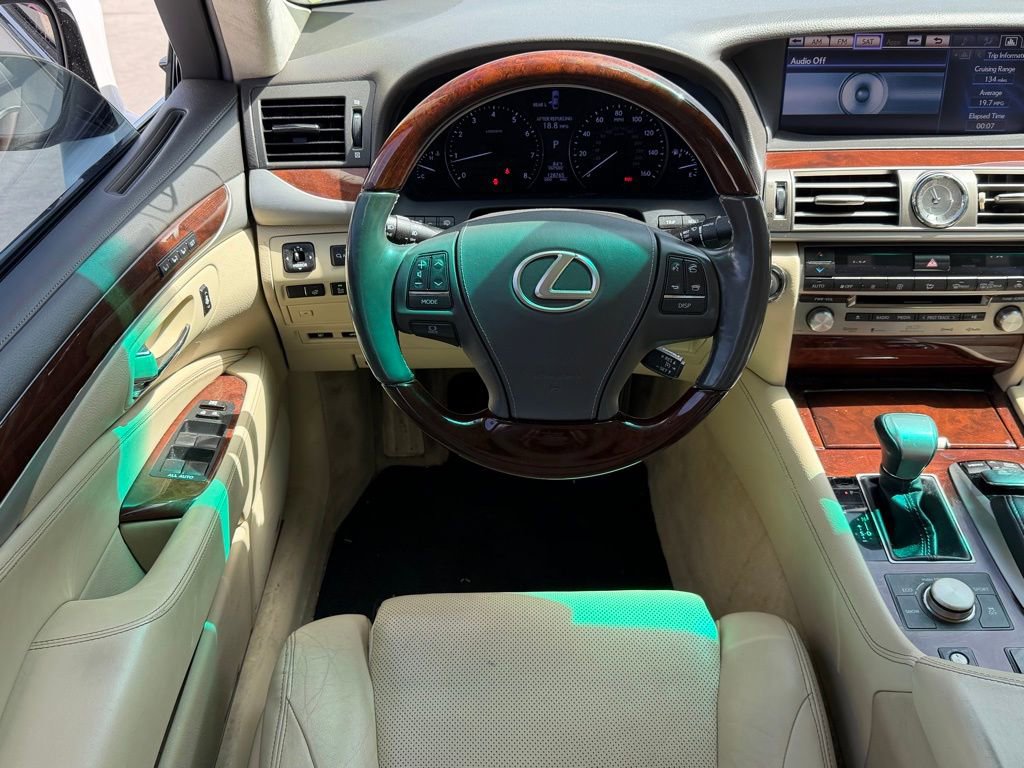 Used 2014 Lexus LS 460 w/ Comfort Package image 7