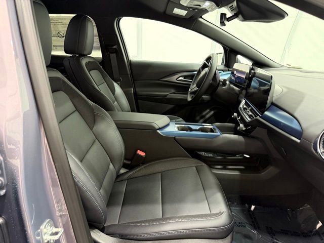 New 2026 Chevrolet Equinox EV LT AWD/4WD image 22