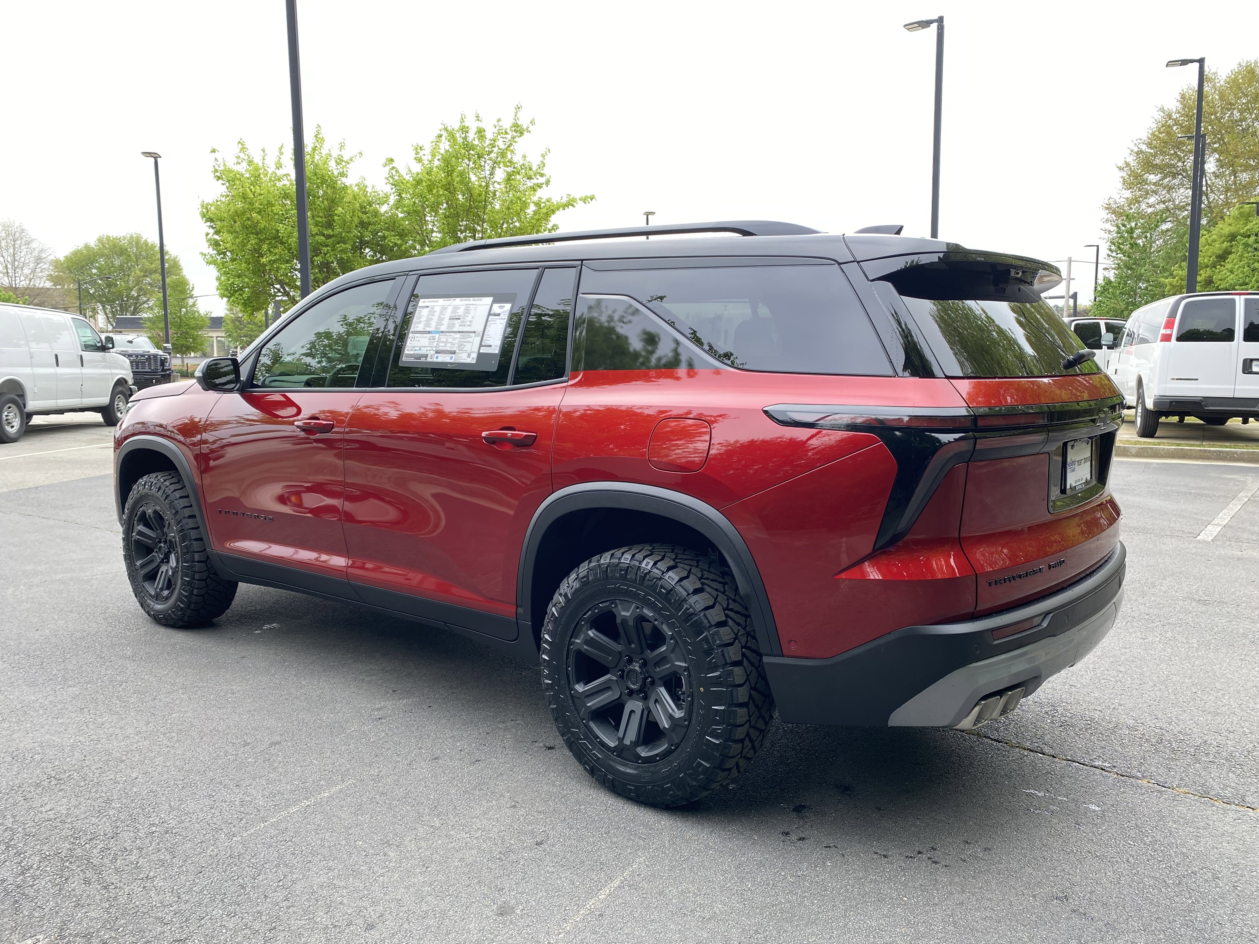 New 2026 Chevrolet Traverse Z71 image 7