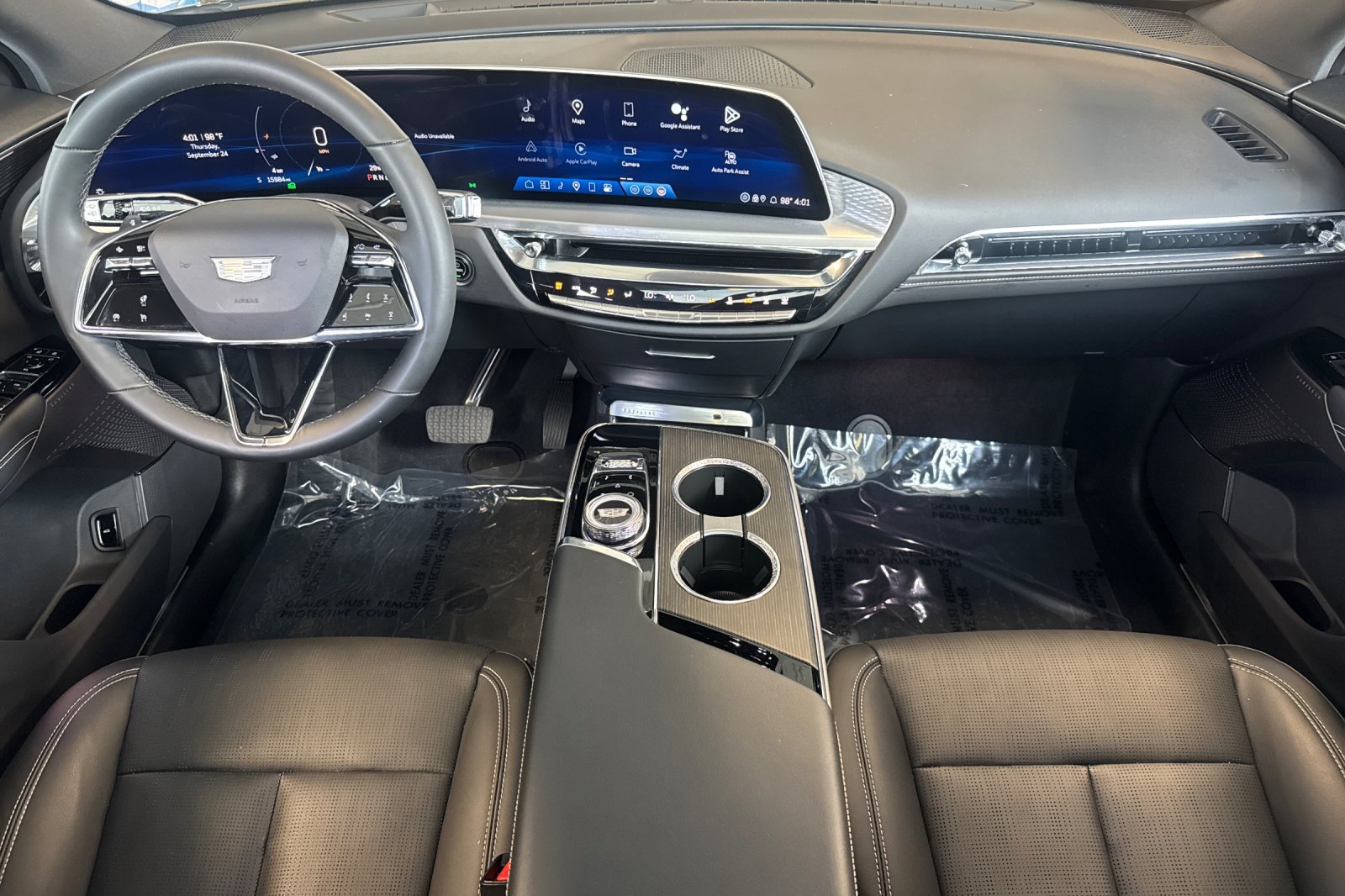 Used 2024 Cadillac Lyriq Luxury RWD image 14