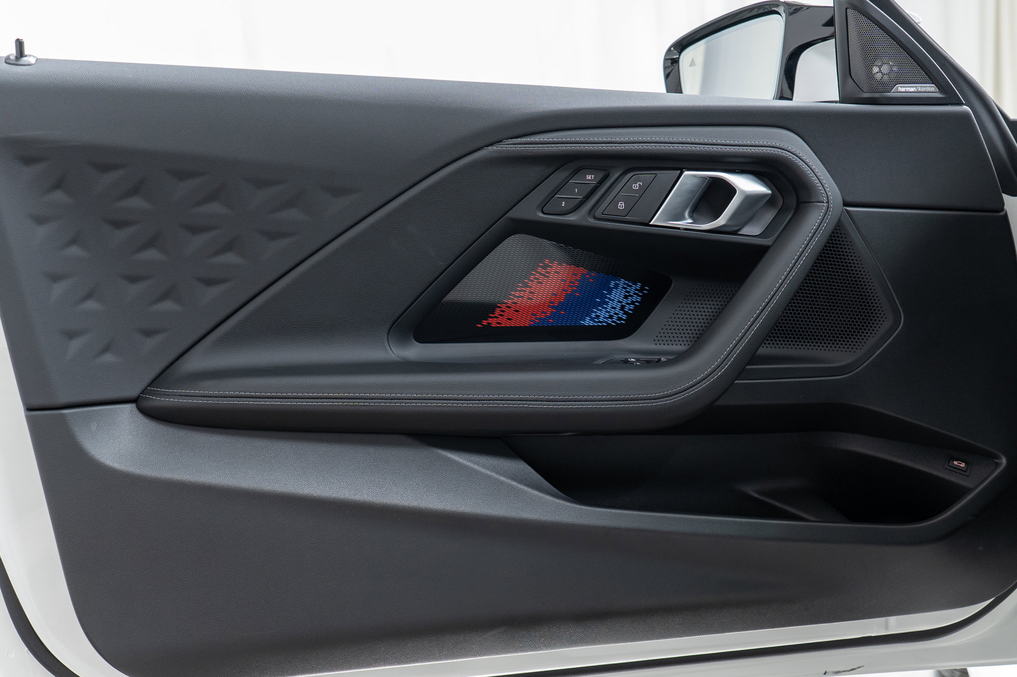 Used 2025 BMW M2 image 11