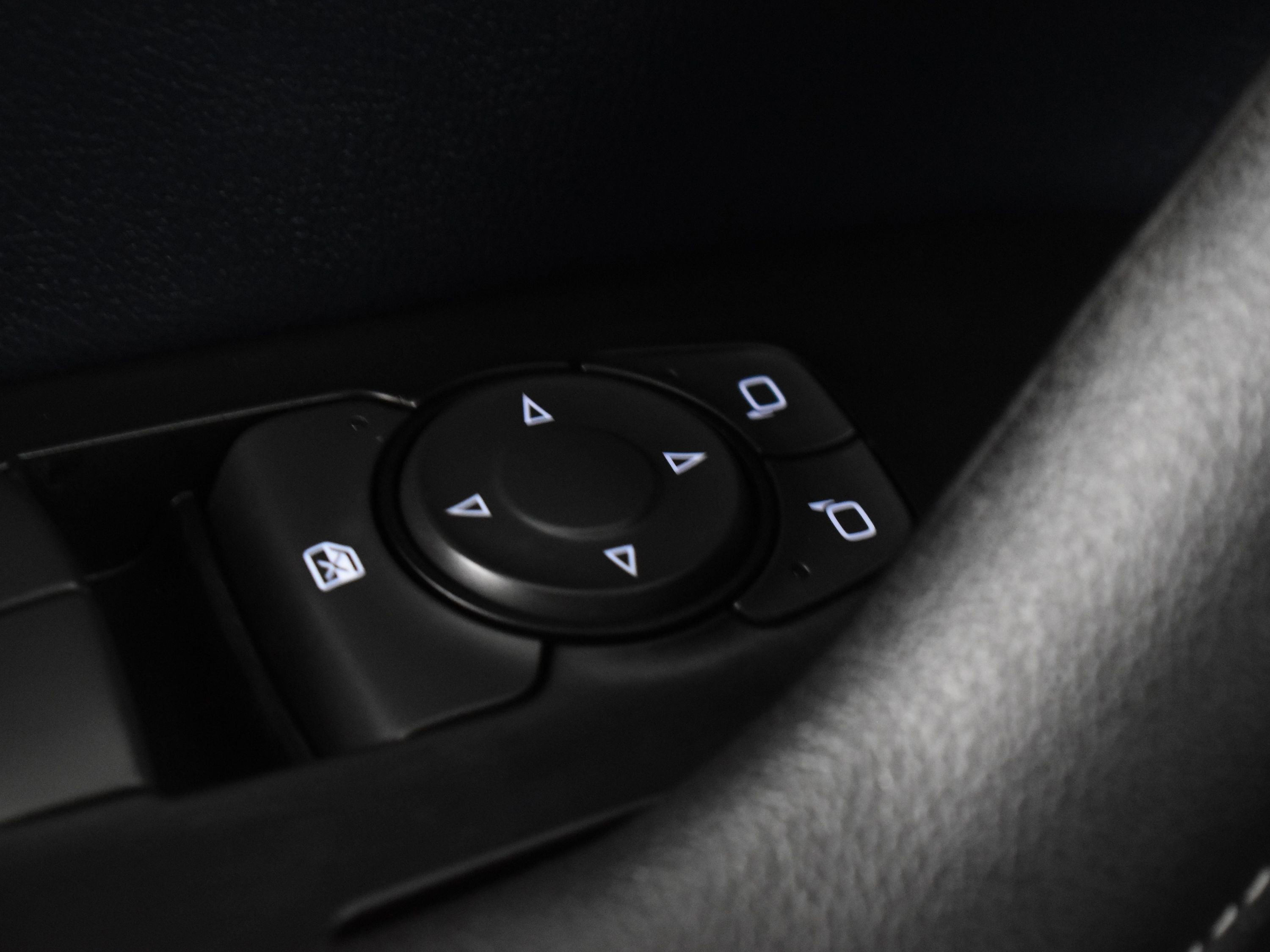 Used 2023 Chevrolet Blazer RS image 29