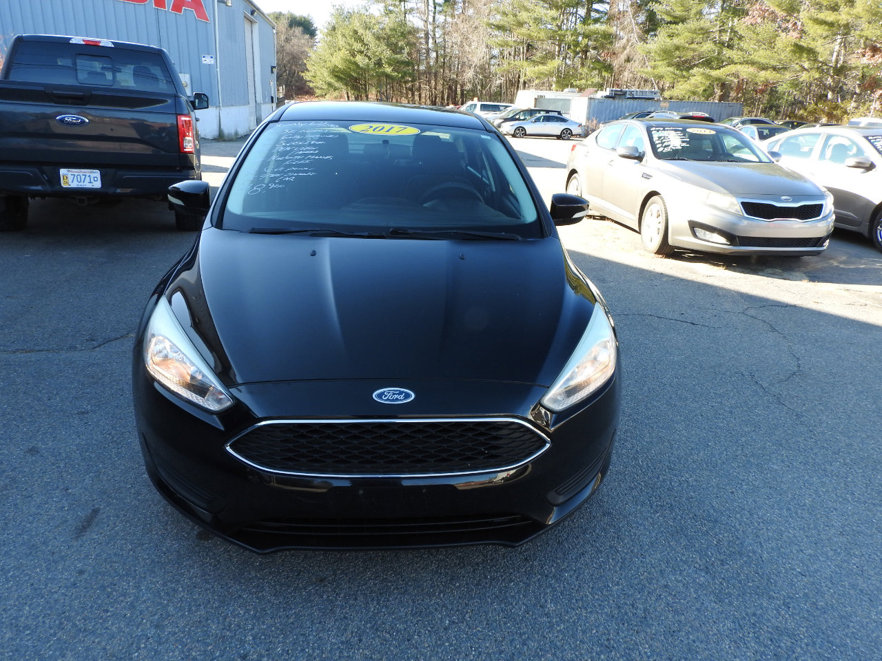 Used 2017 Ford Focus SE image 5