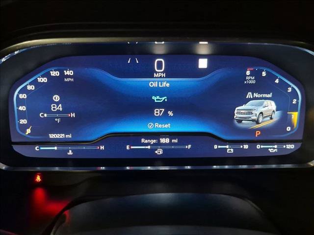 Used 2023 Chevrolet Suburban LT RWD image 9