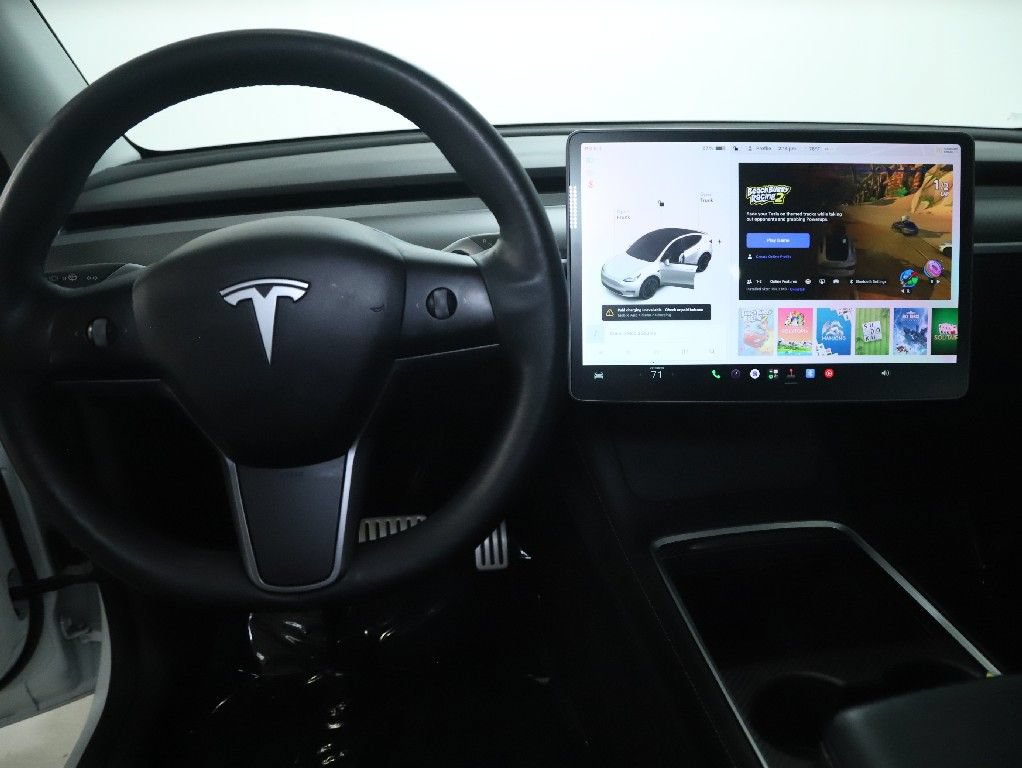 Used 2022 Tesla Model Y Performance AWD/4WD image 25
