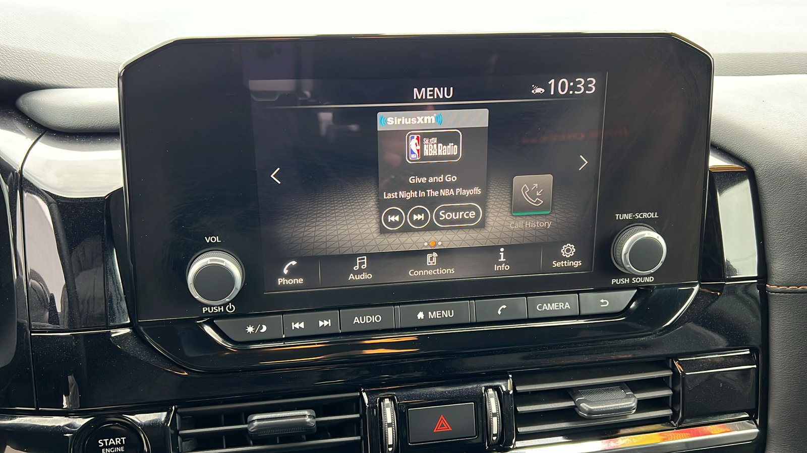 Used 2025 Nissan Pathfinder Rock Creek AWD/4WD image 23