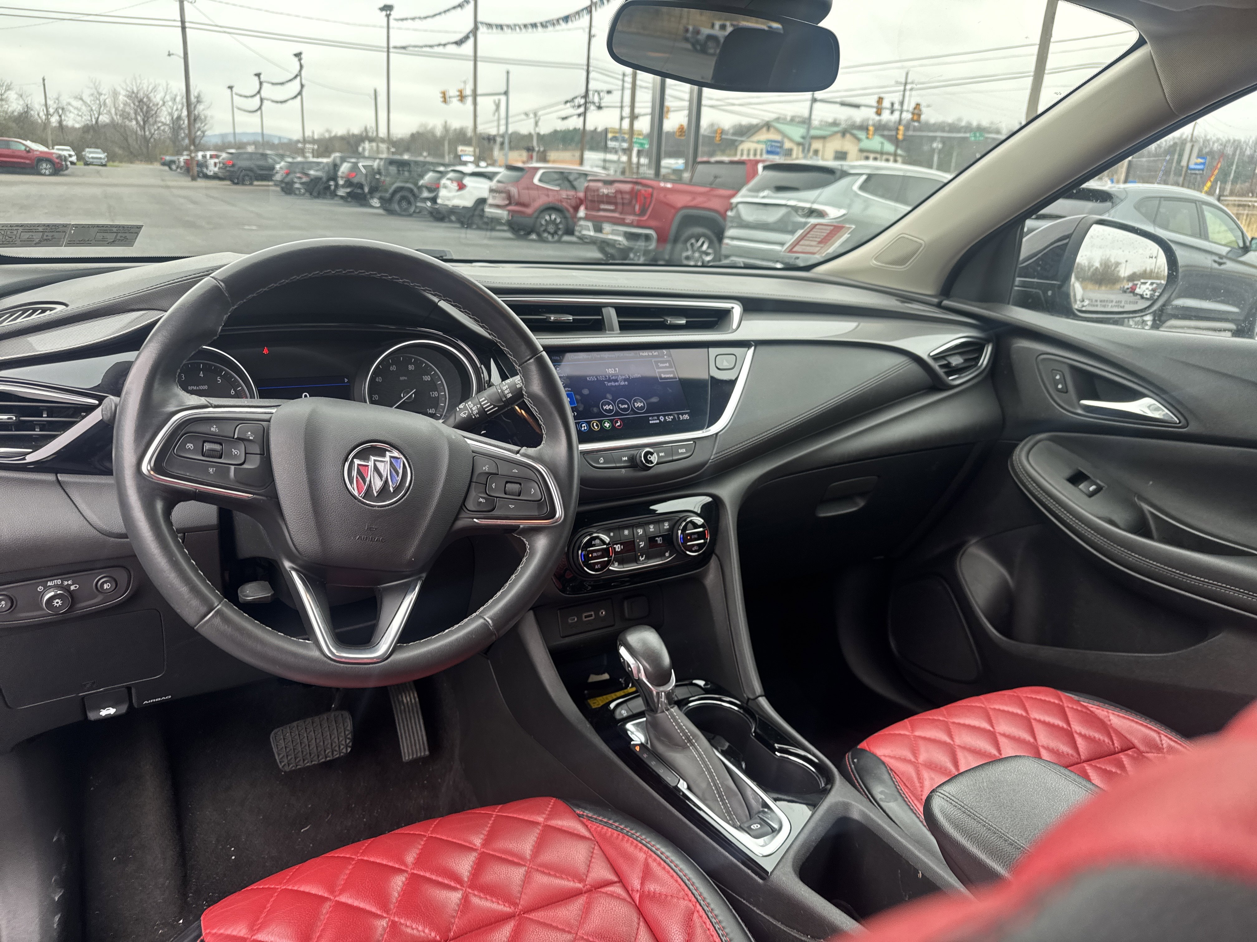 Used 2022 Buick Encore GX Select w/ Sport Touring Package image 14