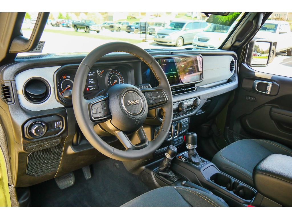 Used 2024 Jeep Wrangler Sport AWD/4WD image 11