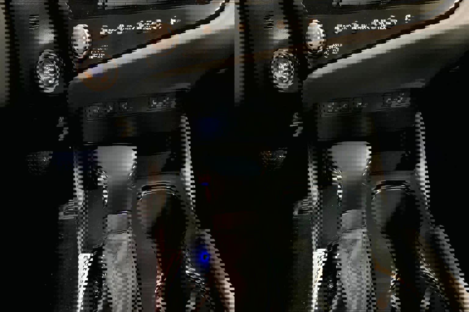 New 2025 Lexus ES 350 w/ Premium Package image 19