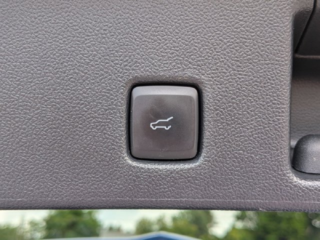Certified 2023 Ford Escape ST-Line AWD/4WD image 18