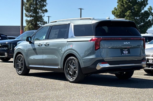 New 2027 Kia Carnival SX FWD image 7