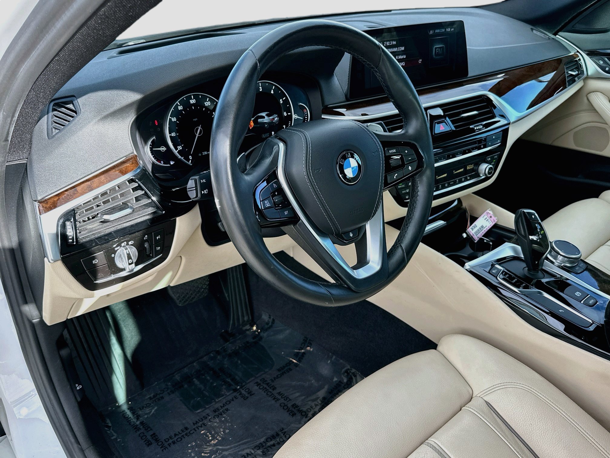 Used 2017 BMW 540i RWD image 9