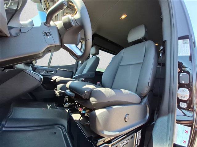New 2026 Mercedes-Benz Sprinter 2500 image 4