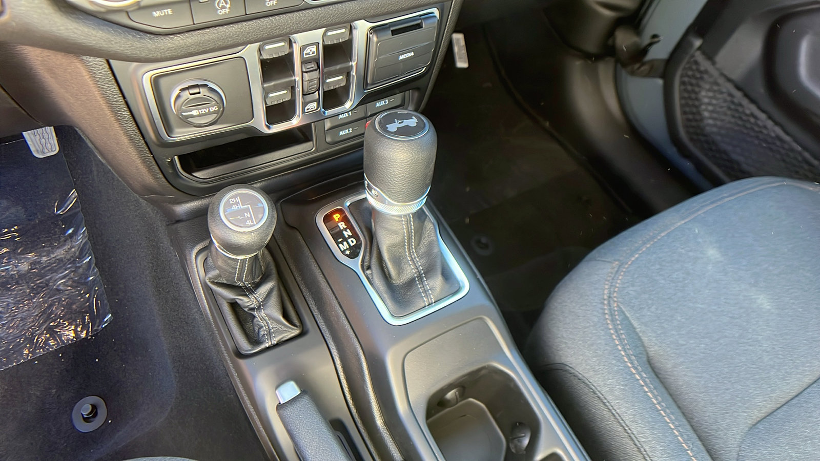 New 2026 Jeep Wrangler Sport AWD/4WD image 26