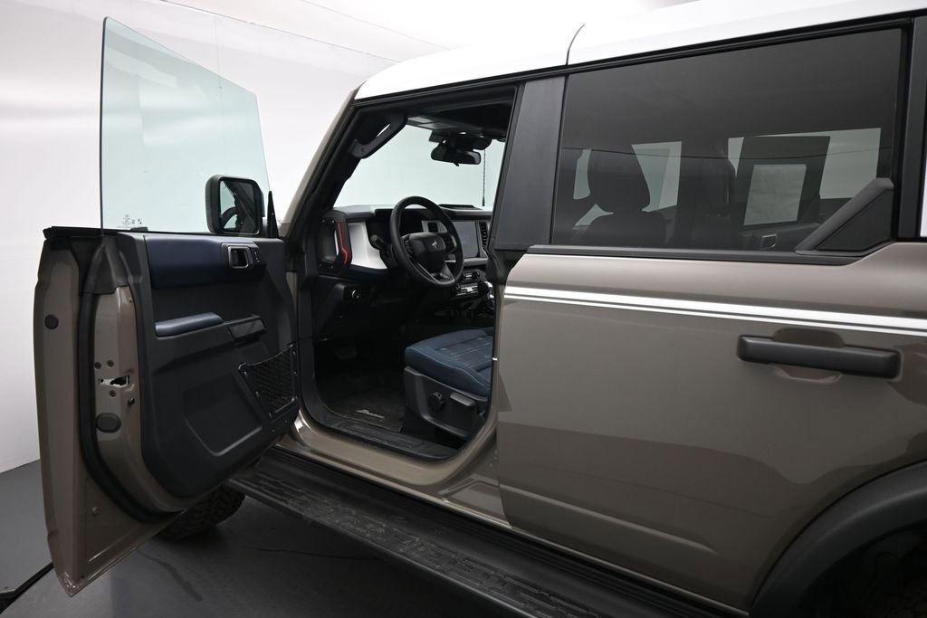 New 2026 Ford Bronco Heritage Edition AWD/4WD image 8