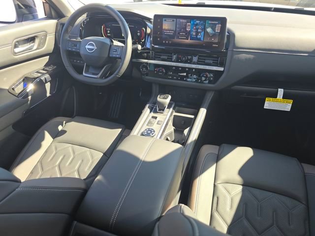New 2026 Nissan Pathfinder Platinum AWD/4WD image 21