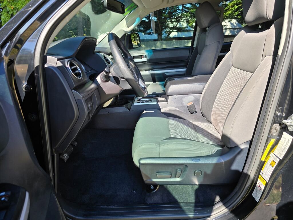 Used 2017 Toyota Tundra SR5 image 21