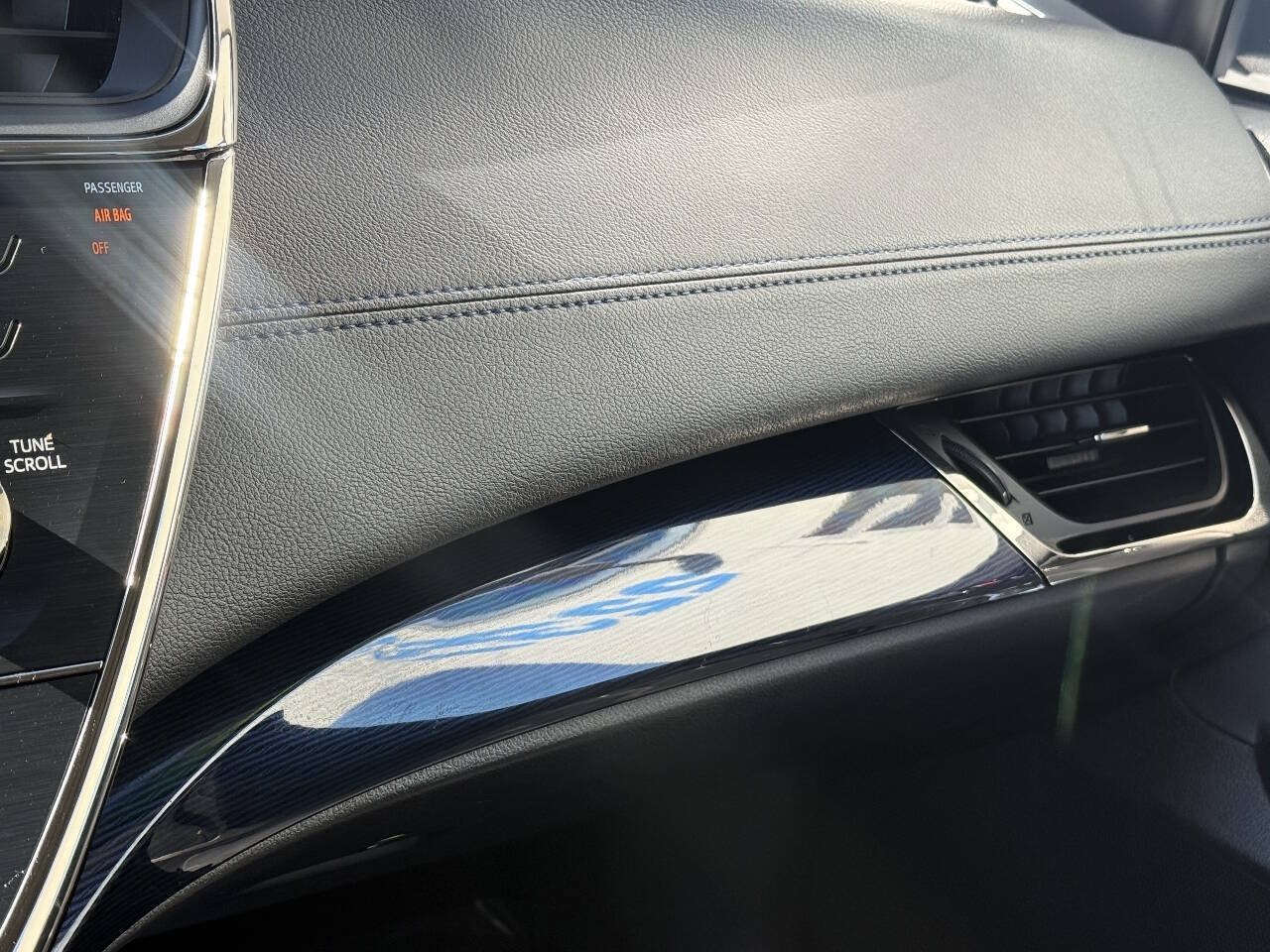 Used 2015 Toyota Avalon XLE Touring Sport Edition FWD image 16
