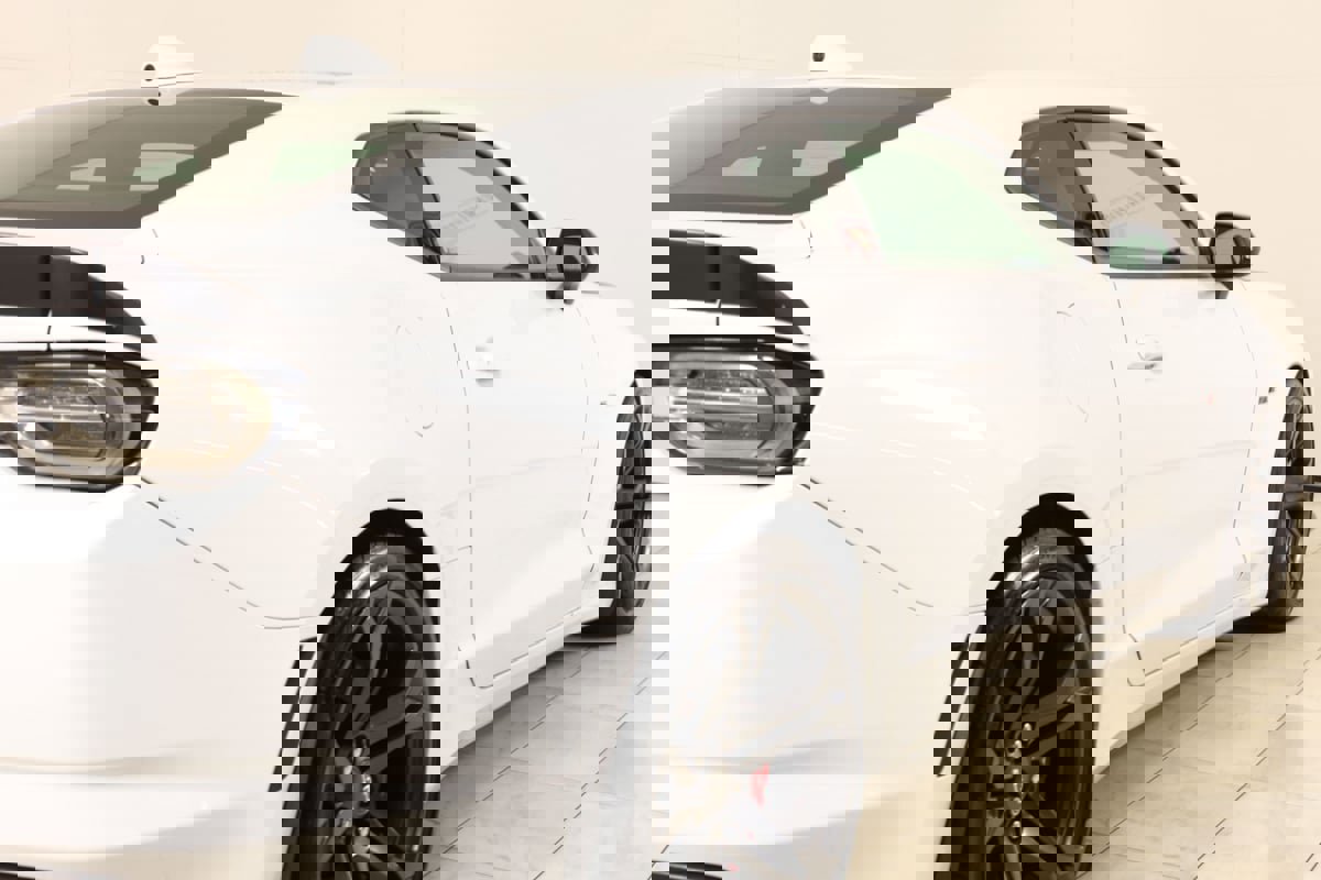 Used 2021 Chevrolet Camaro SS image 41