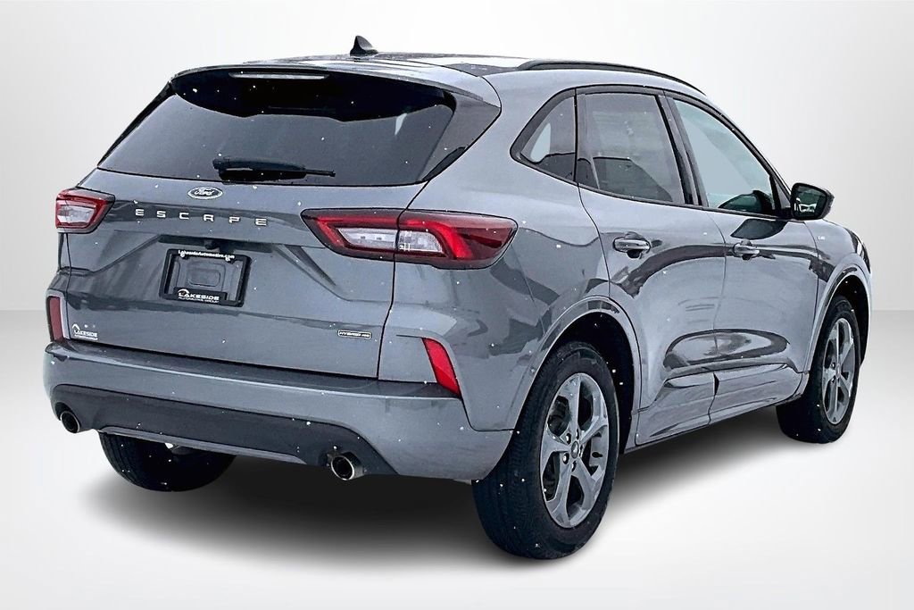 Used 2024 Ford Escape ST-Line Select image 5