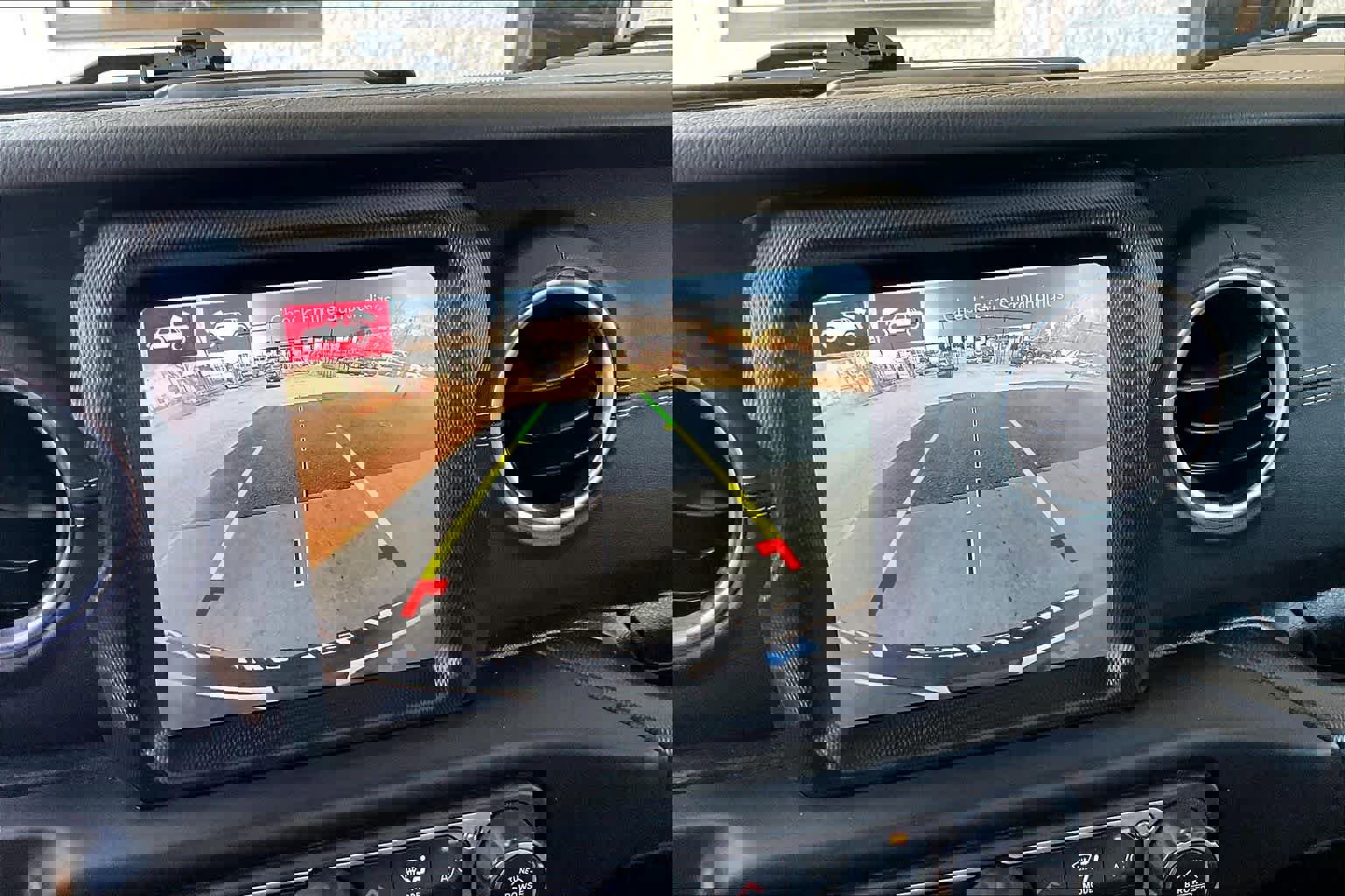 Used 2022 Jeep Wrangler Unlimited Rubicon 4xe w/ Cold Weather Group image 29