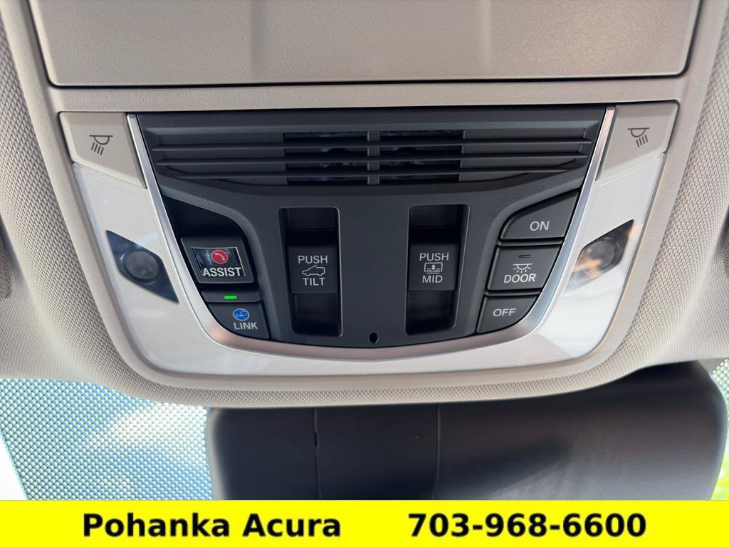 Certified 2024 Acura RDX SH-AWD w/ Advance Package image 20