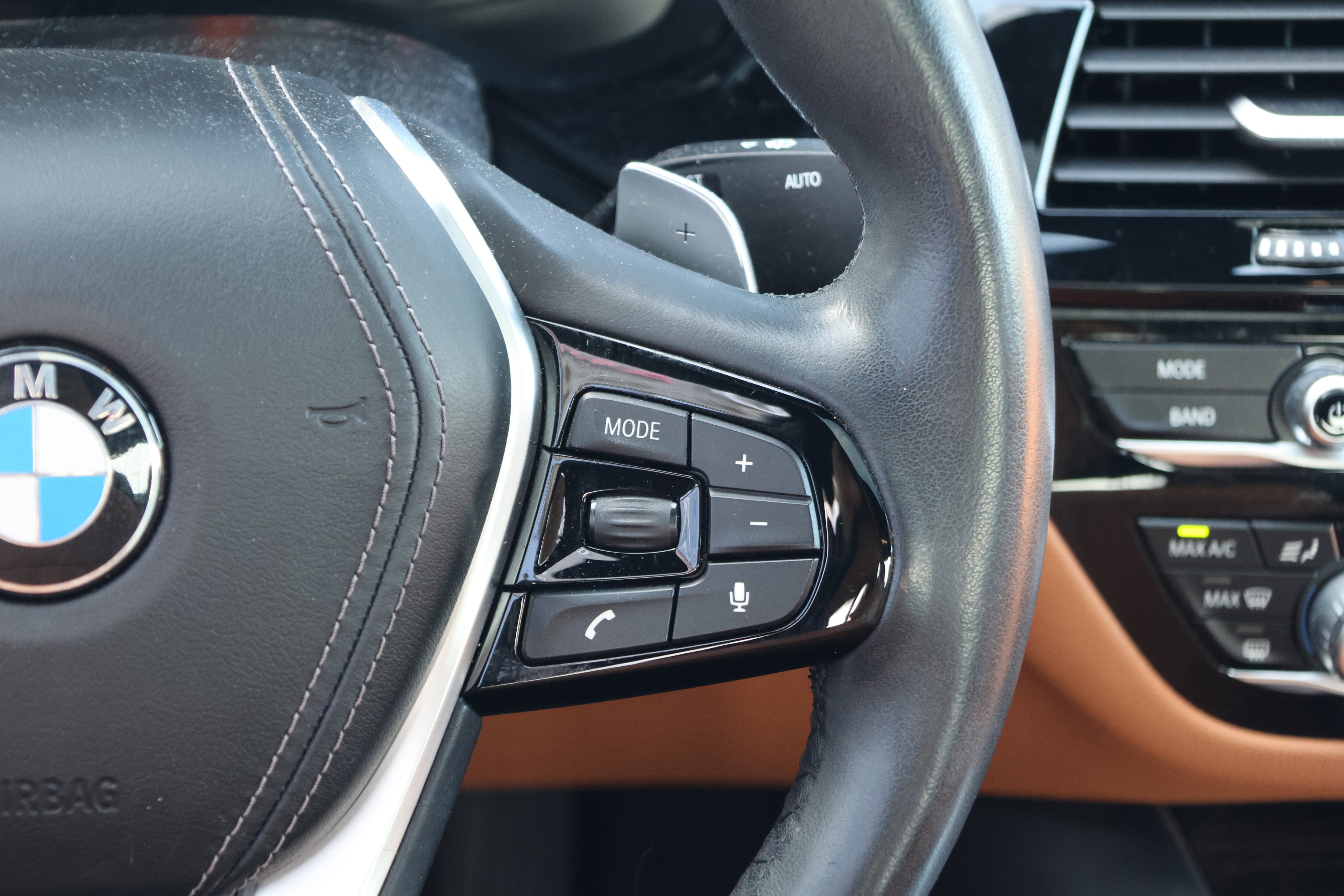 Used 2018 BMW 530i xDrive AWD/4WD image 22