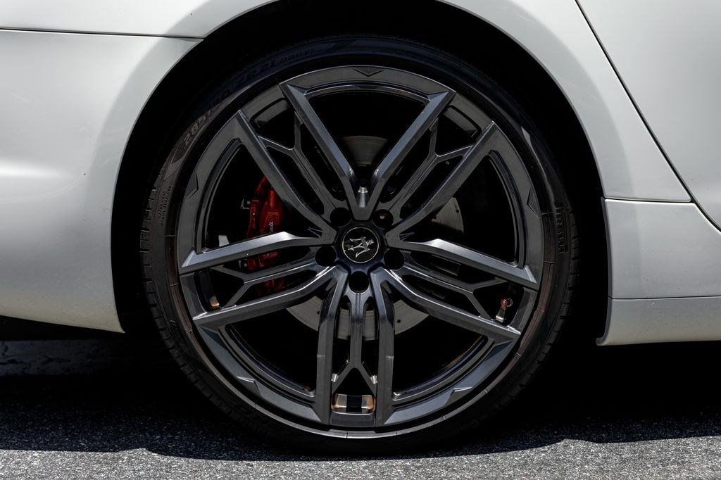 Used 2022 Maserati Quattroporte Modena RWD image 38